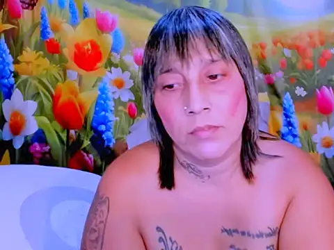 XXX chat uživo modela indianroxy