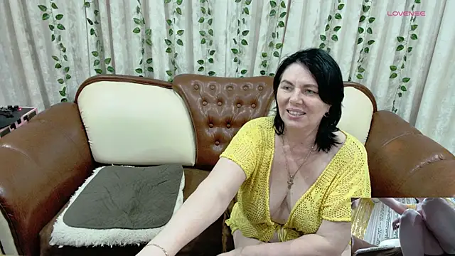 Kati000888's Webcam Show