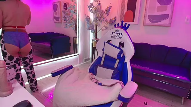 Miia__owens Chat XXX in diretta