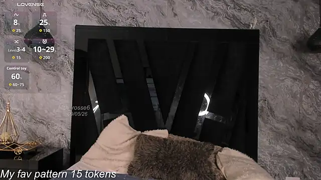 lilith_rosse6: απευθείας συνομιλία ΧΧΧ