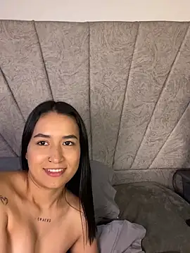 Val12777 Live XXX-chat