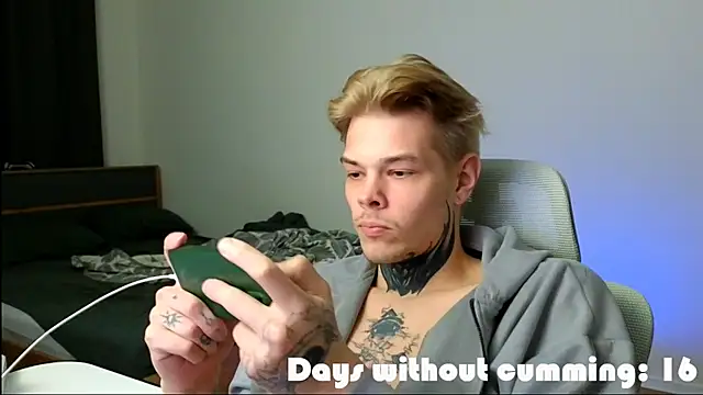 DENIS_HERE Live XXX Chat