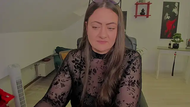 Chat XXX en directo de MistressDarrah