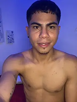 Danielkrdenassn Live XXX chat