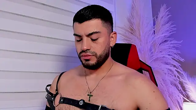 دردشة Alexander_Diazz الجنسية المباشرة