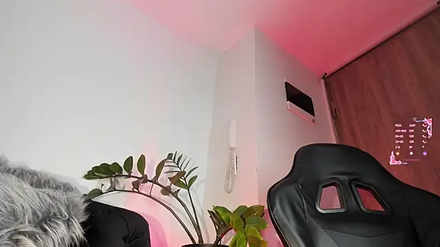 Chat XXX en directo de AmelyaMann