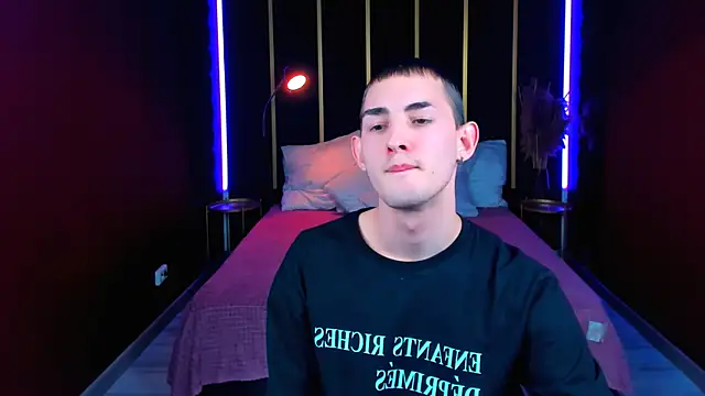 Chatroom XXX en direct de Lucas_Moran