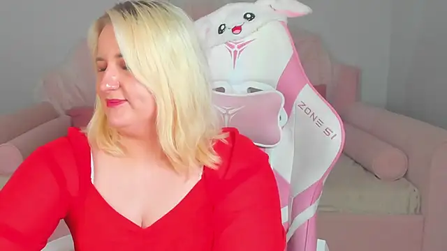 LioraArdyn Chat XXX live