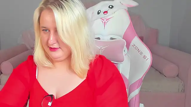 LioraArdynn Webbikameraesitys