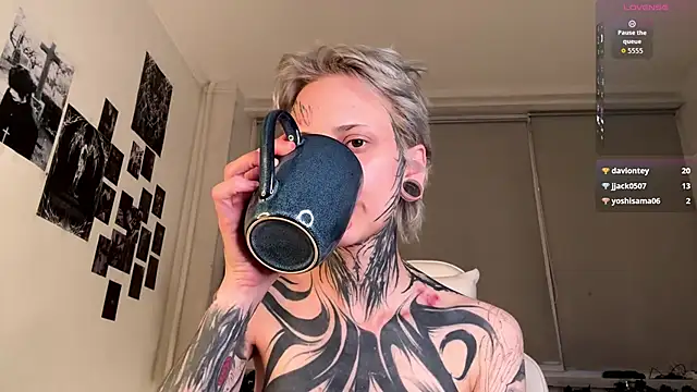 KizzieSherbert's Live XXX Chat