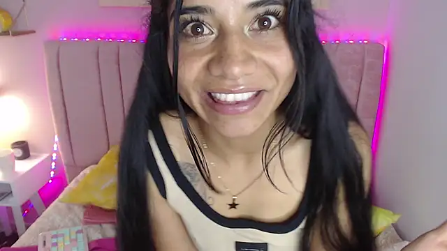 XXX chat uživo modela Shamel_Brm