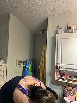 lolabunny9 webkamerás műsora