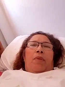 Chat XXX en directo de Cessi50