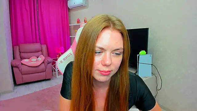 Strawberrye Chat XXX in diretta