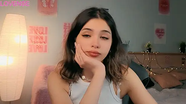 dinnerwithflowers' Live XXX Chat