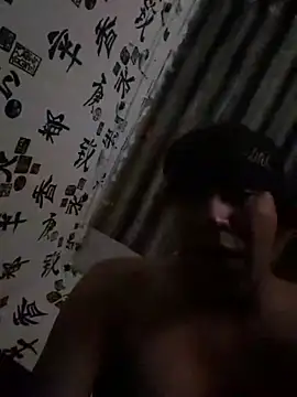 AgARiaom's Live XXX Chat