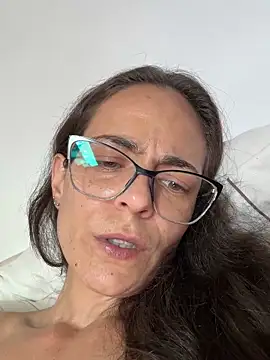 Chat +18 de Miss_Margot ao vivo