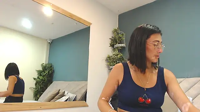 SharisWillian's Live XXX Chat