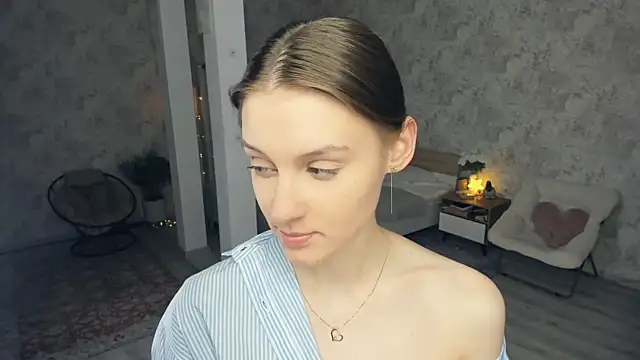 LianneBynon Webcam show