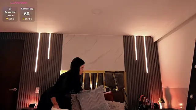 ScarletTorres 即時 XXX 聊天