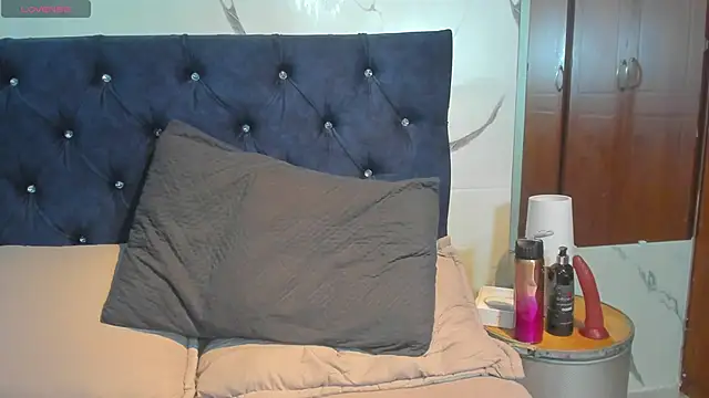 XXX chat uživo modela _maria_foxx_