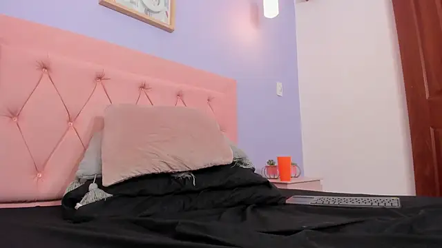 Chat XXX en directo de PriscilaCooper