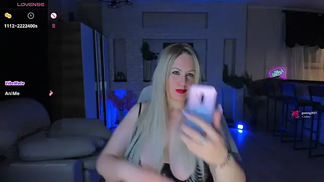MariemLui Chat XXX live