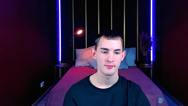 Lucas_Moran Webcam-Show