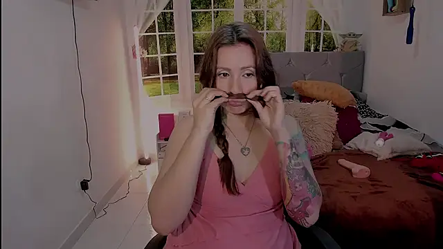 Онлайн чат XXX vanessabrown_