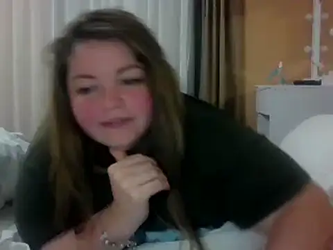 cute__cherry – Kamerová šou