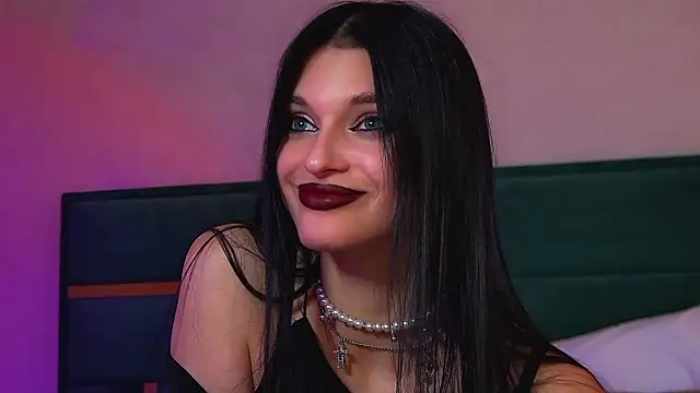 BeverlyMost Chat XXX live