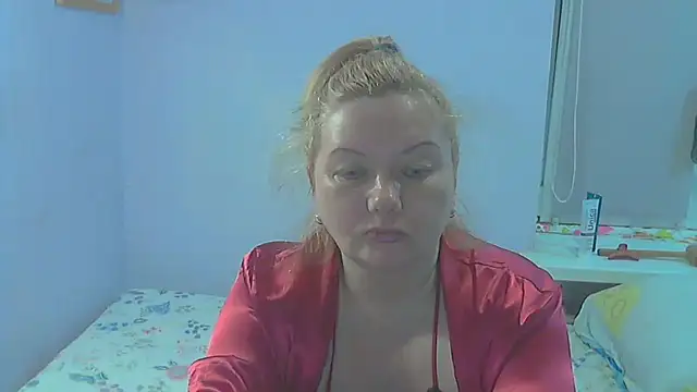 Lusi-777 Chat XXX live