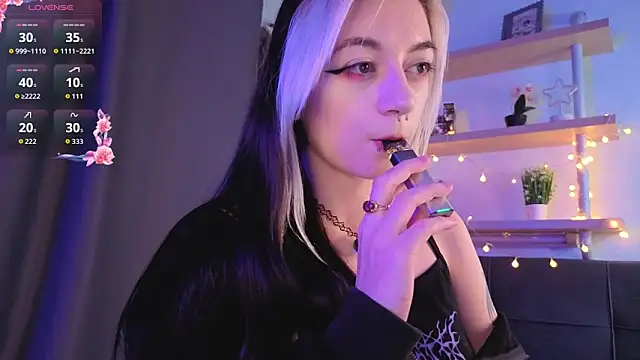 TristaRoht Chat XXX live