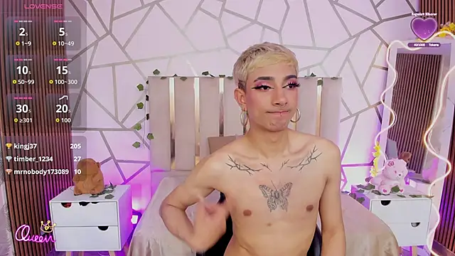Вебкам-шоу CYRUS_TAY