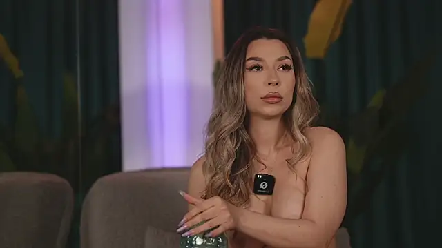 XXX chat uživo modela Assmerising