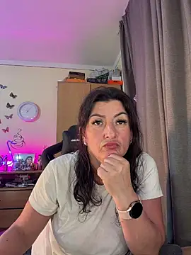 Hotangel75 Live XXX-chat