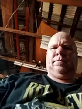 Reddog833's Webcam Show