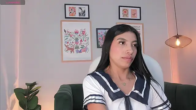 Tiffany_Low Chat XXX in diretta