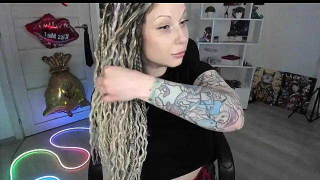 Chat XXX ao vivo de HoneySallyMoore