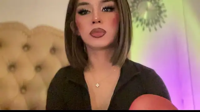 M1ss_Ophelia_'s Webcam Show