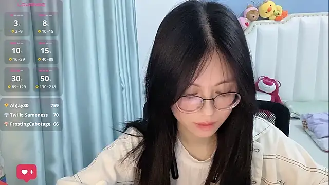 Luna-666 Live XXX Chat