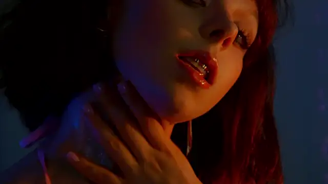 ElisabethDavis 现场XXX聊天