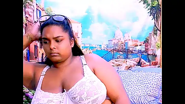 Indianfairy99's Live XXX Chat
