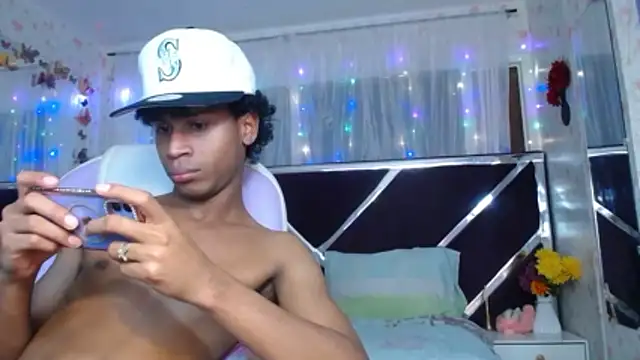 Santy_bigcock_01 Live XXX-Chat