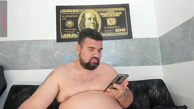 Онлайн чат XXX horus_gil