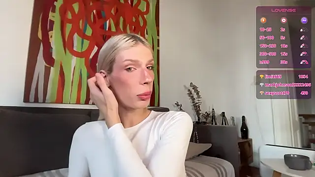 AliceSnowCatt webkamerás műsora