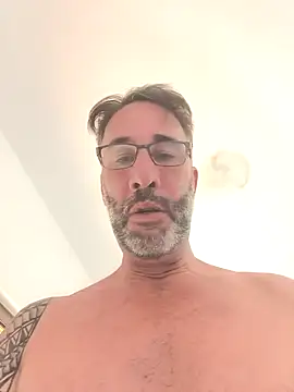 XXX chat uživo modela Tiojhonny