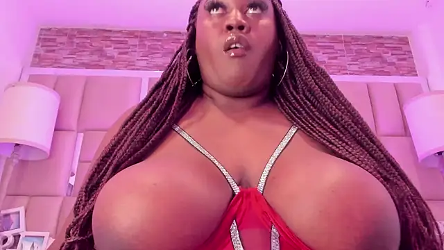 ShaniaBrownn Chat XXX live