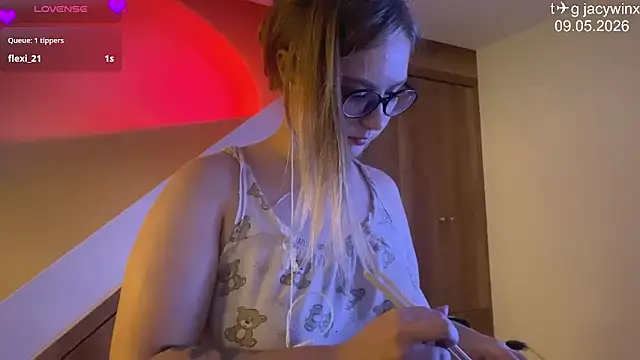 JacyWinslat's Live XXX Chat