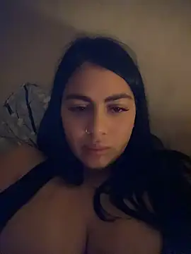 LilyLovell's Live XXX Chat
